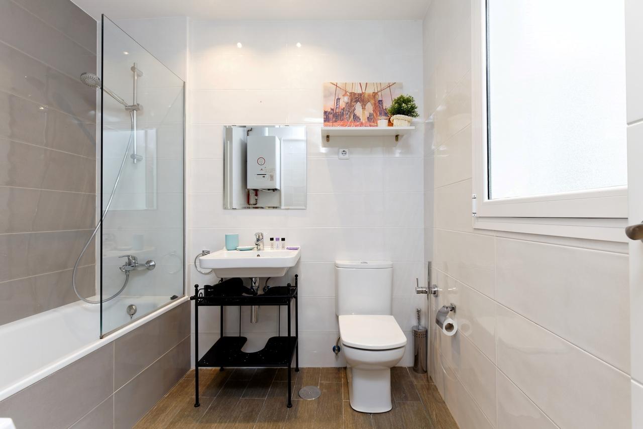 Fuencarral Lara Center Apartamento Madrid